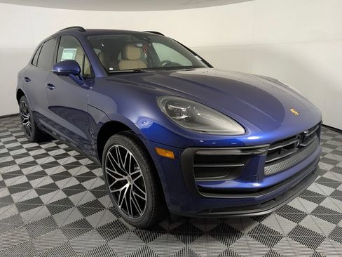 New 2026 Porsche Macan AWD/4WD image 8