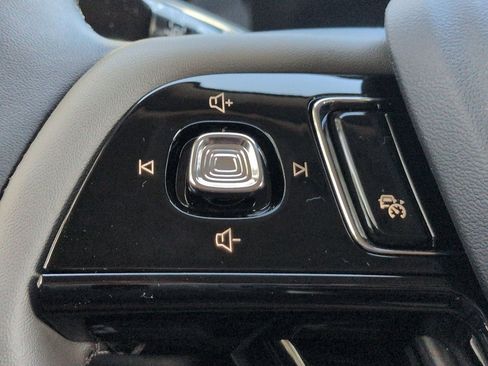 New 2026 Lincoln Corsair Premiere image 26