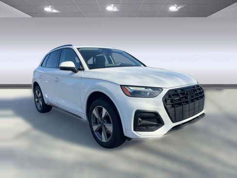 Used 2025 Audi Q5 2.0T Premium w/ Convenience Plus Package image 7