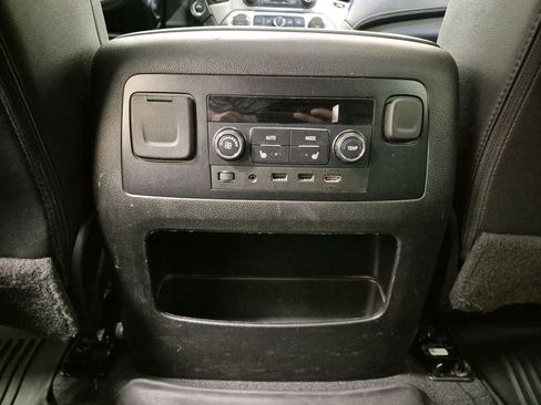 Used 2019 GMC Yukon XL SLT w/ Open Road Package image 22