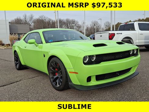 Used 2023 Dodge Challenger SRT Hellcat image 2
