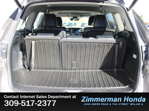 Used 2019 Toyota Highlander Limited image 7
