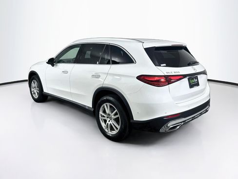 Used 2025 Mercedes-Benz GLC 300 image 5