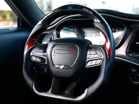 Used 2020 Dodge Challenger R/T w/ Blacktop Package image 29