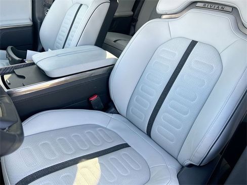 Used 2023 Rivian R1T Adventure image 15