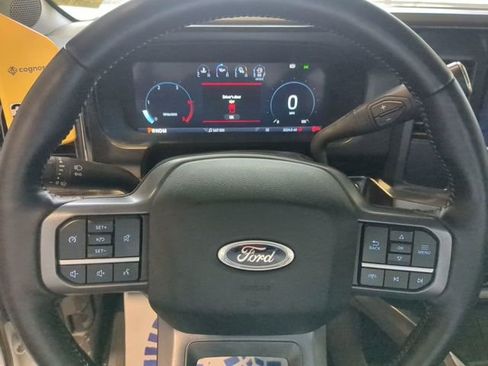 Used 2024 Ford F250 Lariat image 4