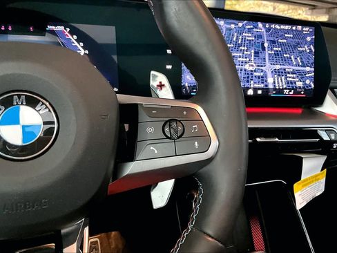 Used 2025 BMW X1 M35i w/ Premium Package image 24