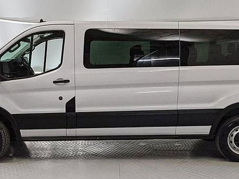 Used 2021 Ford Transit 350 XL image 5