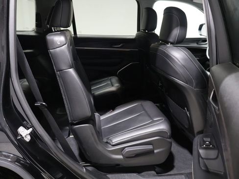 Certified 2022 Jeep Grand Cherokee L Limited image 24