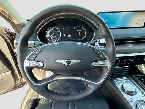 Used 2024 Genesis G80 image 38