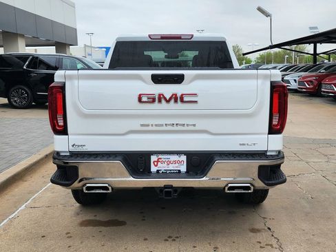 New 2026 GMC Sierra 1500 SLT w/ X31 Off-Road Package AWD/4WD image 5