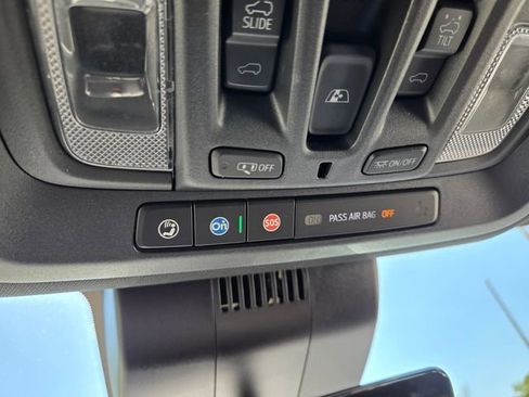 Used 2022 GMC Sierra 1500 AT4 w/ AT4 Premium Package image 36