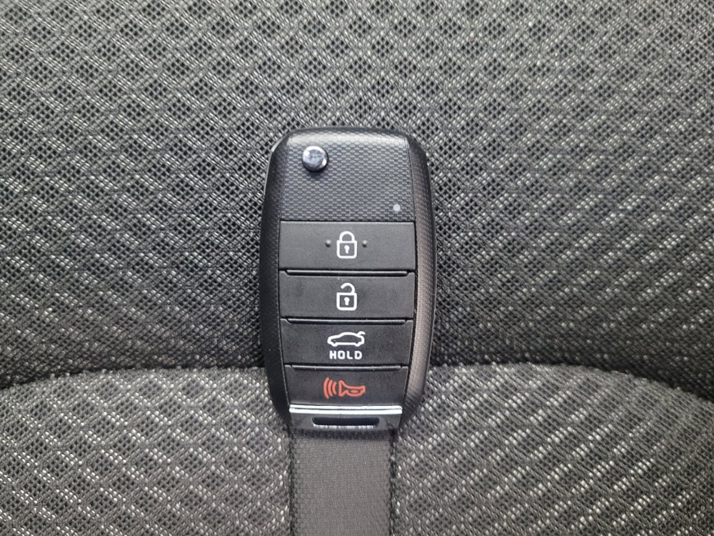 Used 2018 Kia Optima LX w/ Convenience Package FWD image 32