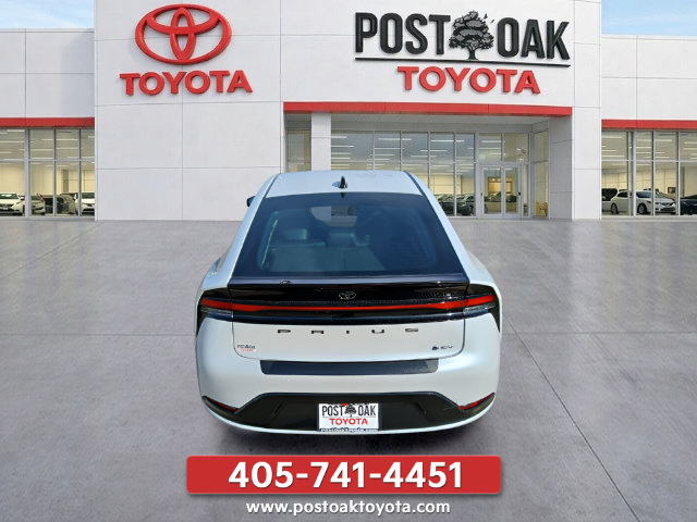 New 2027 Toyota Prius XLE FWD image 3