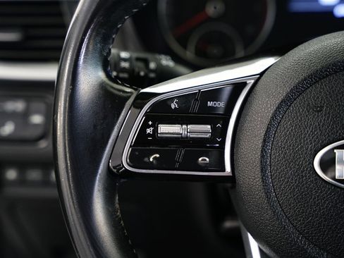 Used 2019 Kia Optima EX image 21