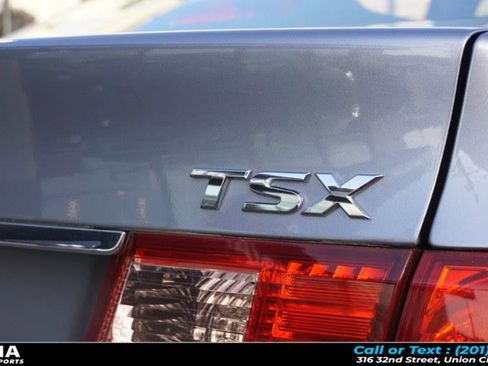 Used 2011 Acura TSX w/ Technology Package image 29