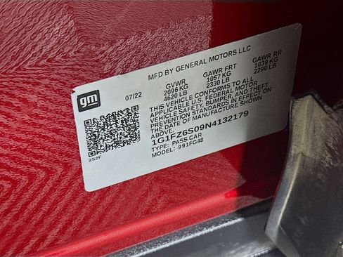 Used 2022 Chevrolet Bolt EUV Premier image 12