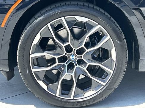 Used 2026 BMW X7 M60i AWD/4WD image 10