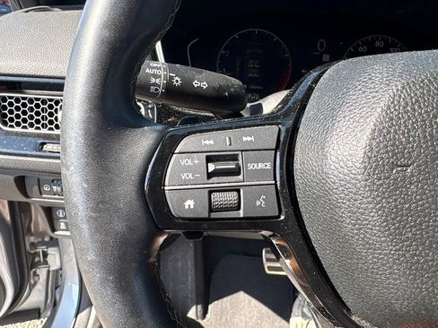 Used 2023 Honda Civic Sport image 19