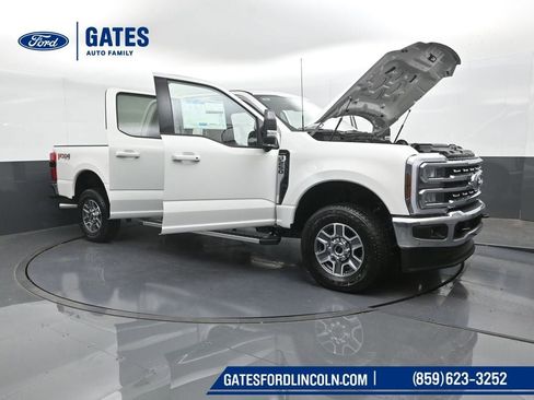 New 2026 Ford F250 Lariat w/ FX4 Off-Road Package image 51