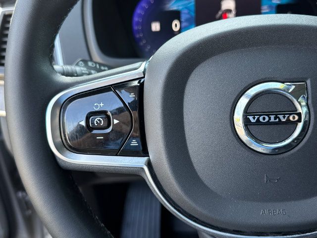 Certified 2023 Volvo XC90 B6 Ultimate w/ Protection Package Premier AWD/4WD image 12