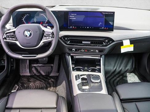 New 2026 BMW 330i xDrive Sedan w/ Premium Package AWD/4WD image 20