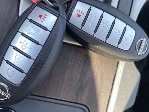 Used 2024 Nissan Murano Platinum image 42