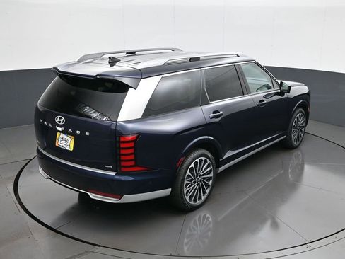 Certified 2026 Hyundai Palisade Calligraphy AWD/4WD image 18