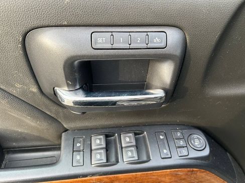 Used 2019 Chevrolet Silverado 3500 High Country w/ Duramax Plus Package AWD/4WD image 15