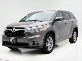 Used 2015 Toyota Highlander XLE video 2