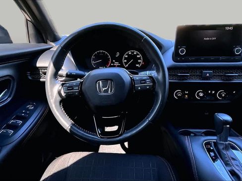 Used 2023 Honda HR-V Sport image 6