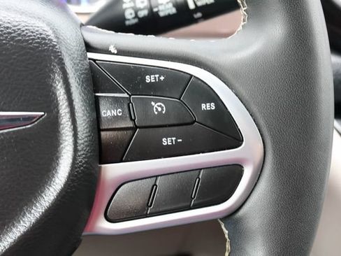 Used 2023 Chrysler Voyager LX FWD image 25
