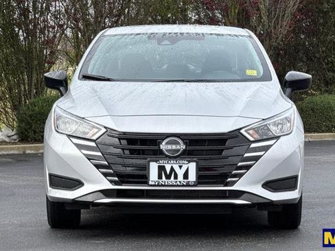 Used 2024 Nissan Versa S w/ S Plus Package image 9