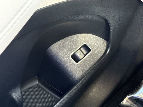 New 2026 Mercedes-Benz GLE 350 4MATIC image 17