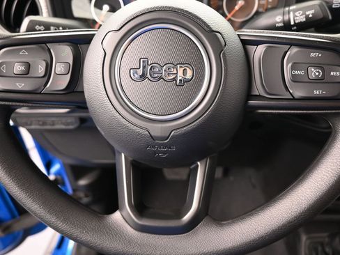 New 2026 Jeep Gladiator Sport image 23