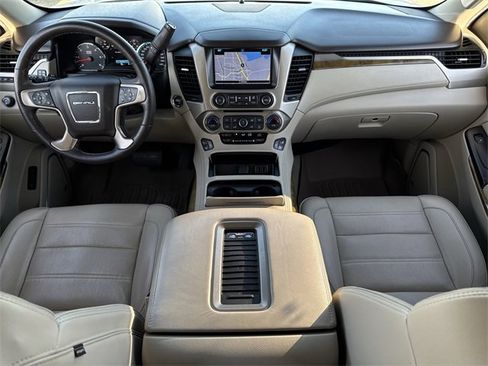 Used 2017 GMC Yukon Denali w/ Open Road Package image 9