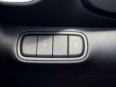 New 2026 Hyundai Venue SEL FWD image 17