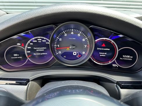 Certified 2020 Porsche Cayenne AWD/4WD image 24