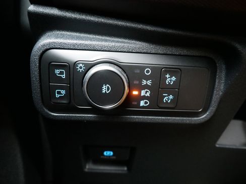 Used 2022 Ford Bronco Outer Banks image 26