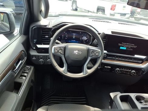 New 2026 Chevrolet Silverado 1500 RST AWD/4WD image 6