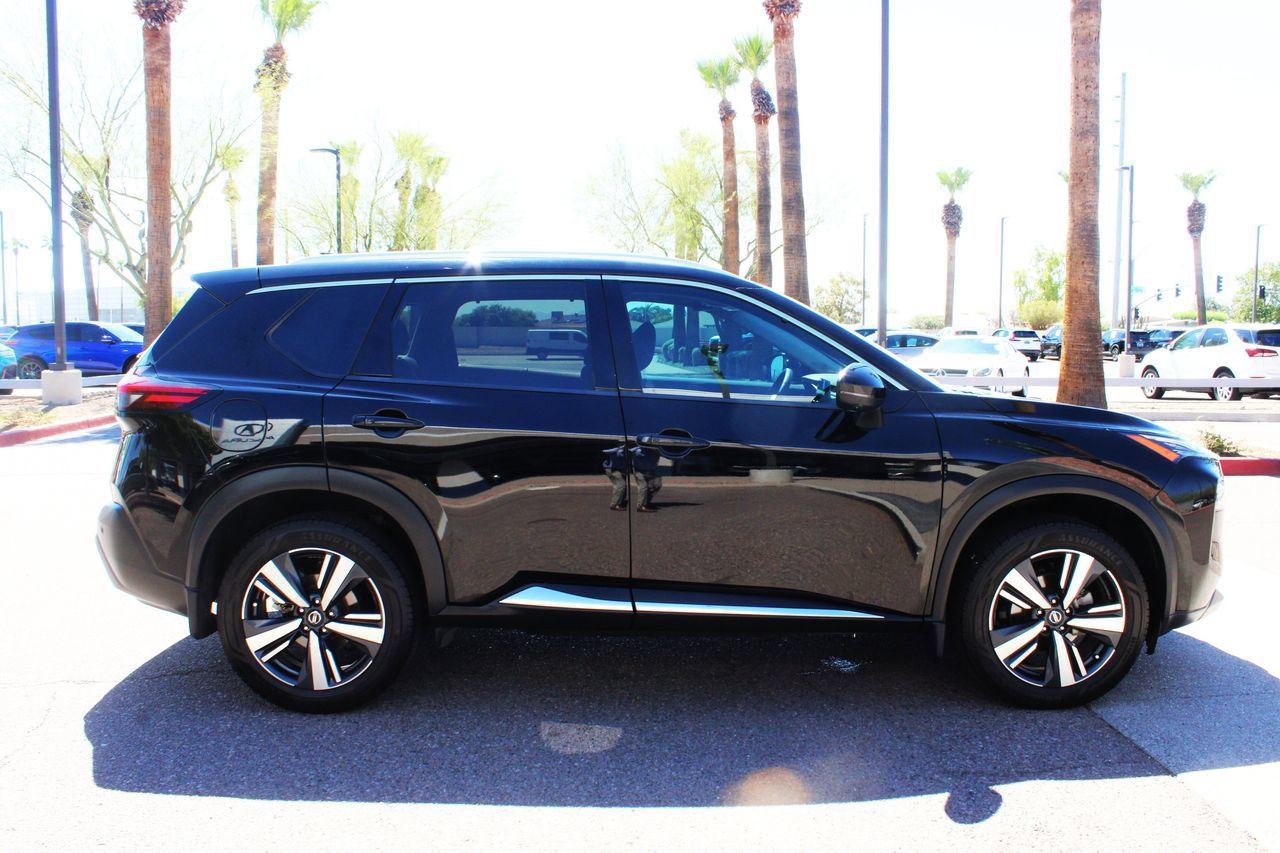 Used 2021 Nissan Rogue SL w/ Premium Package FWD image 6