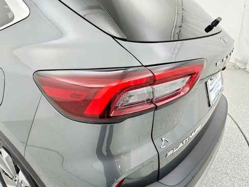 Used 2023 Ford Escape Platinum w/ Premium Technology Package image 19