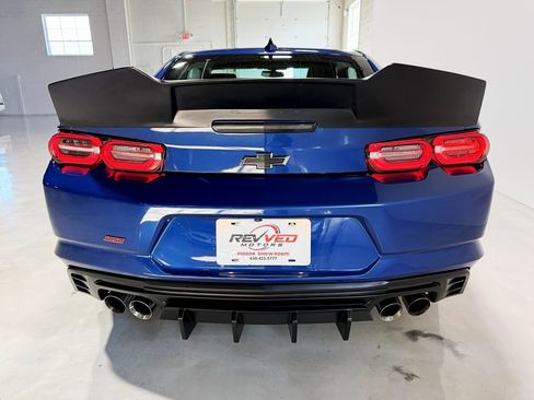 Used 2020 Chevrolet Camaro SS image 6