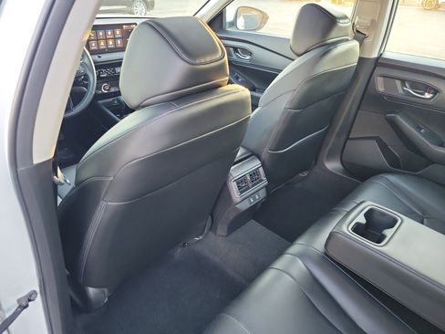 Used 2025 Honda Accord EX-L image 9