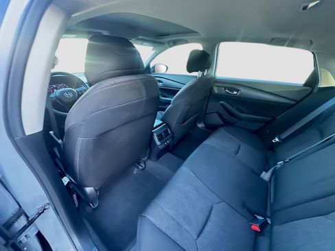 Certified 2025 Honda Accord SE image 25