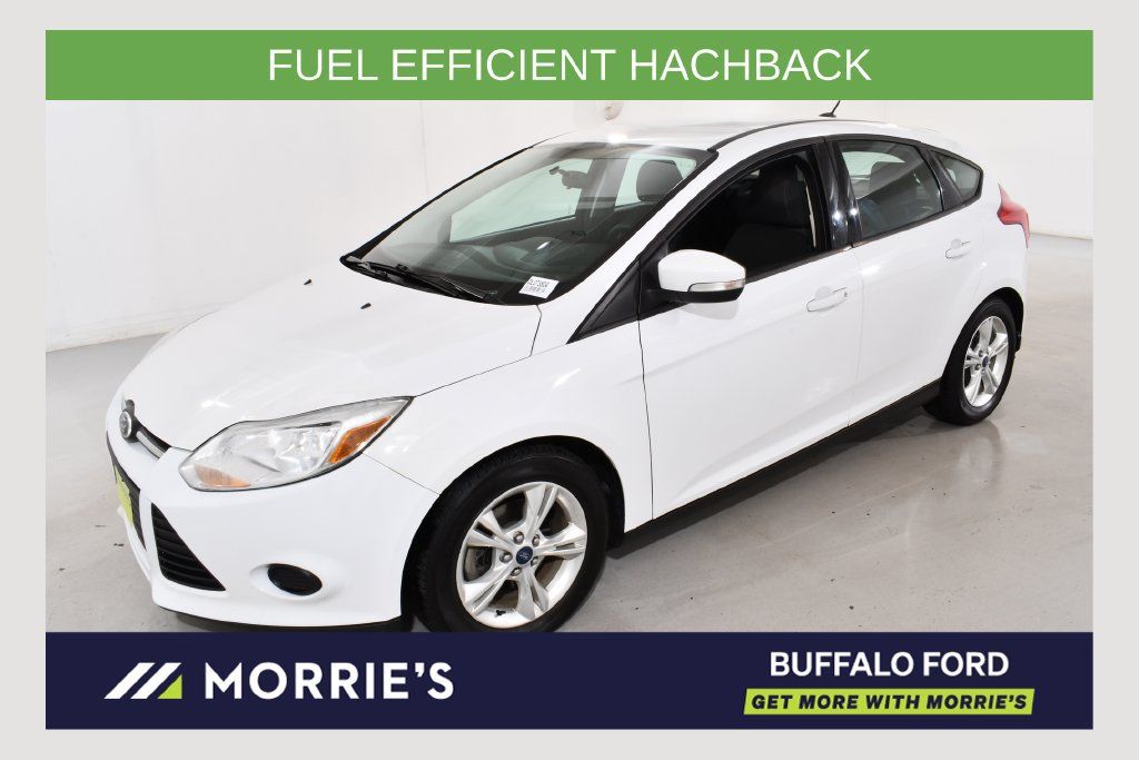 Used 2013 Ford Focus SE w/ SE Winter Pkg FWD image 1
