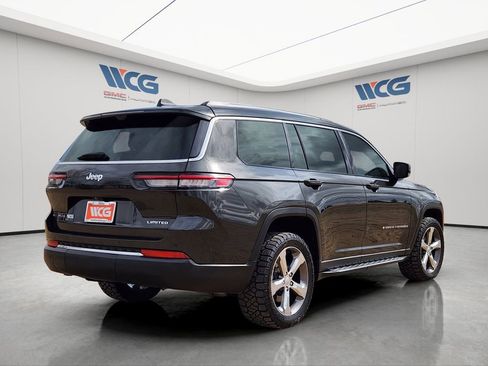 Used 2022 Jeep Grand Cherokee L Limited w/ Luxury Tech Group II image 6