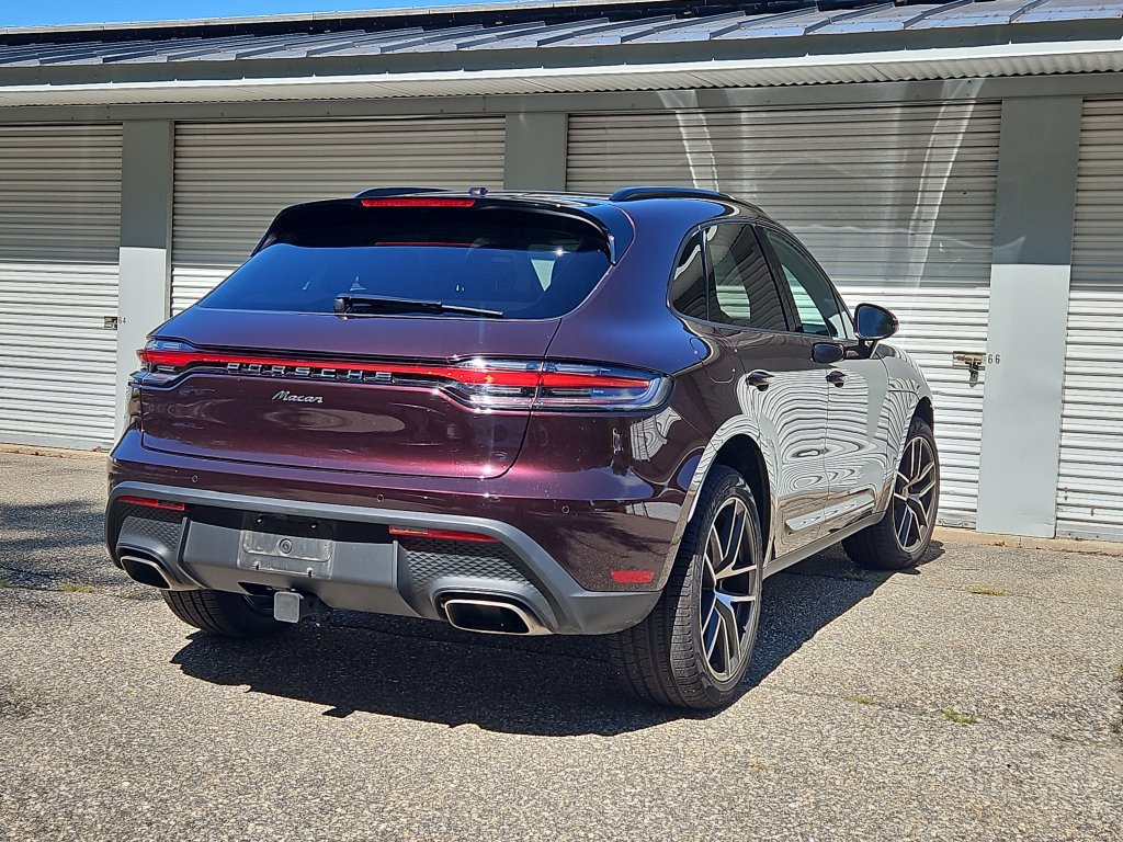 Certified 2026 Porsche Macan AWD/4WD image 7