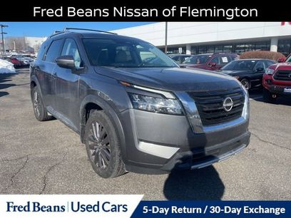 Certified 2023 Nissan Pathfinder SL w/ SL Premium Package