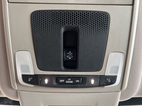 Used 2023 Honda CR-V EX image 27